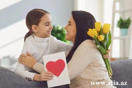 Azərbaycanda Analar Günü təsis oluna bilər